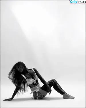  nude photo #0006