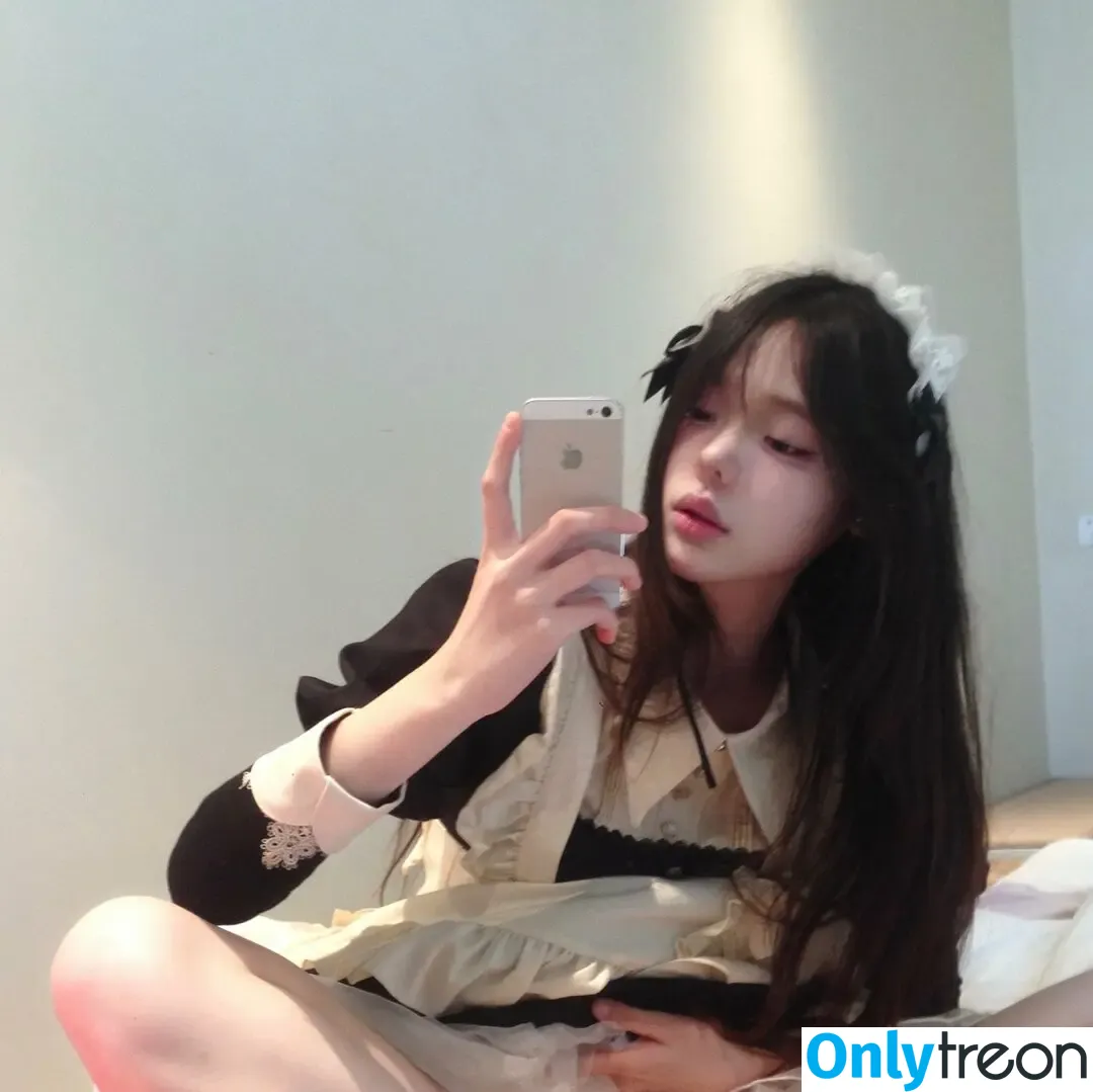 0507Huihui nude photo #0037 (0507Huihui)