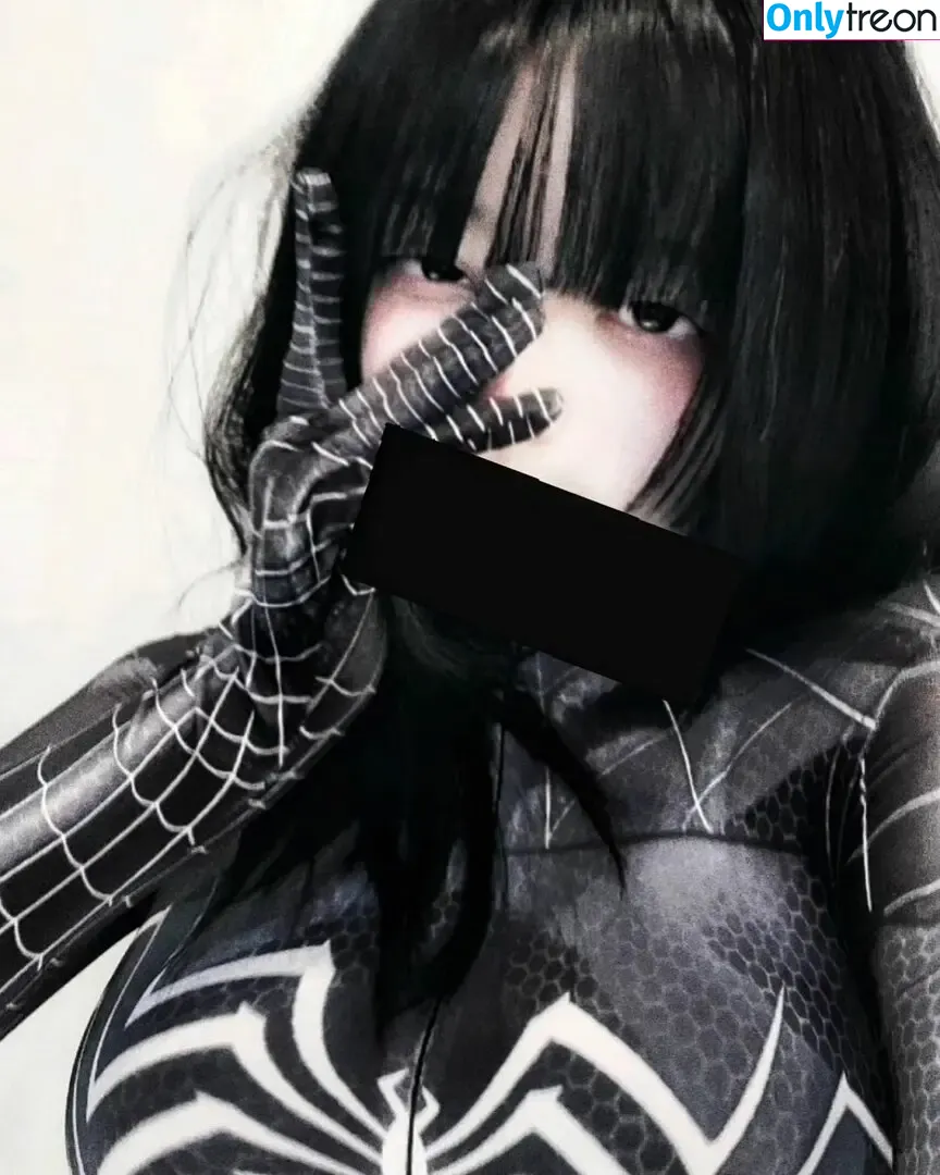 100.ya_cos nude photo #0029 (100.ya_cos)