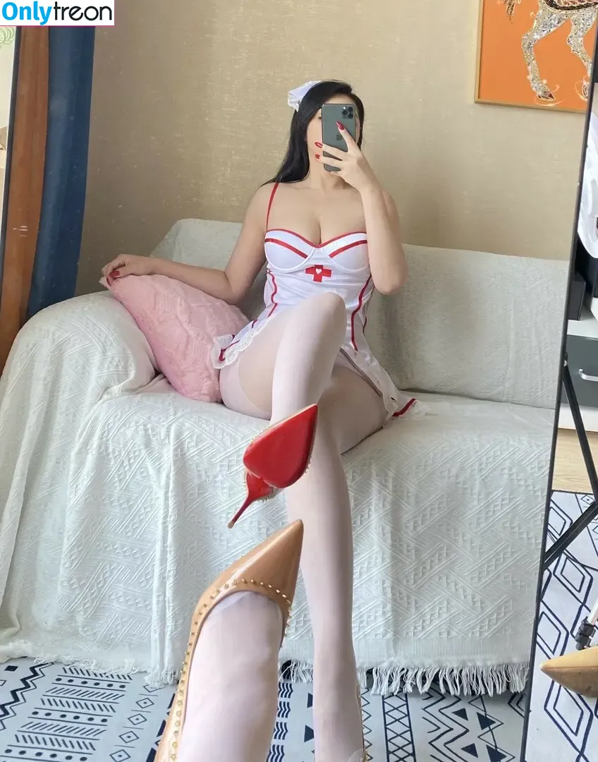 是120斤的小王同学 nude photo #0473 (是120斤的小王同学)