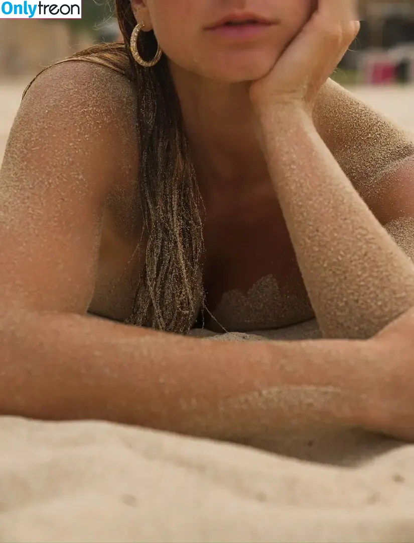 25698 nude photo #4089 (25698)