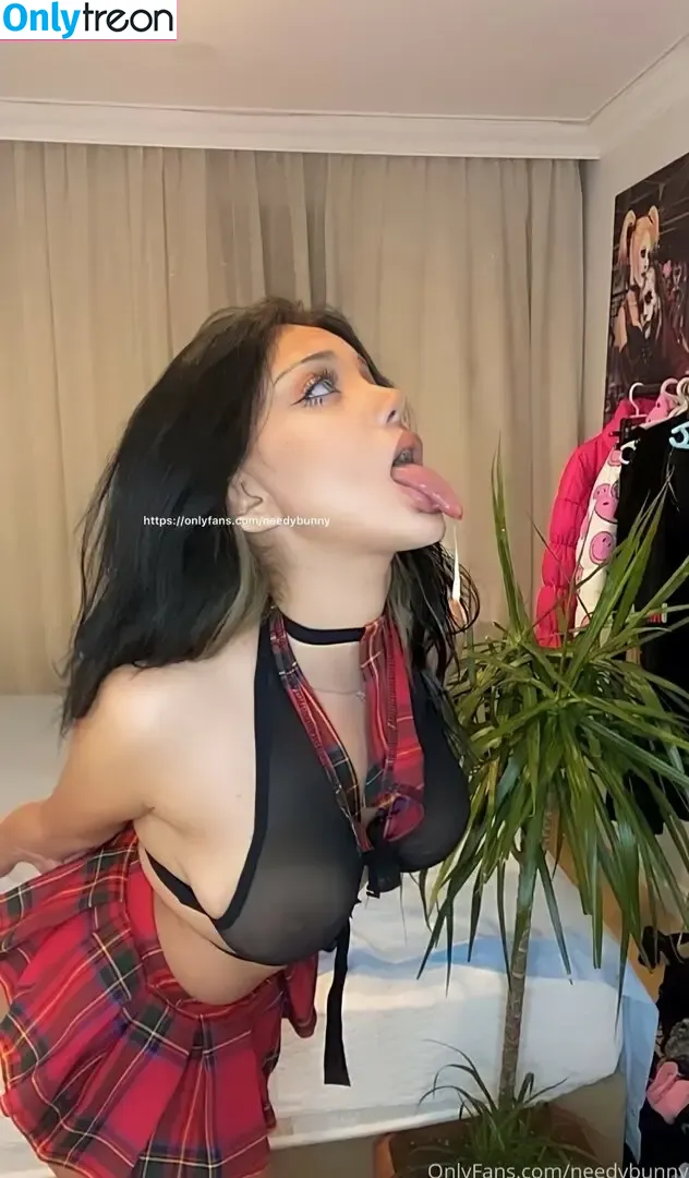 666barbiie nude photo #0022 (needybunny57 / painhub0110 / sylwia666)