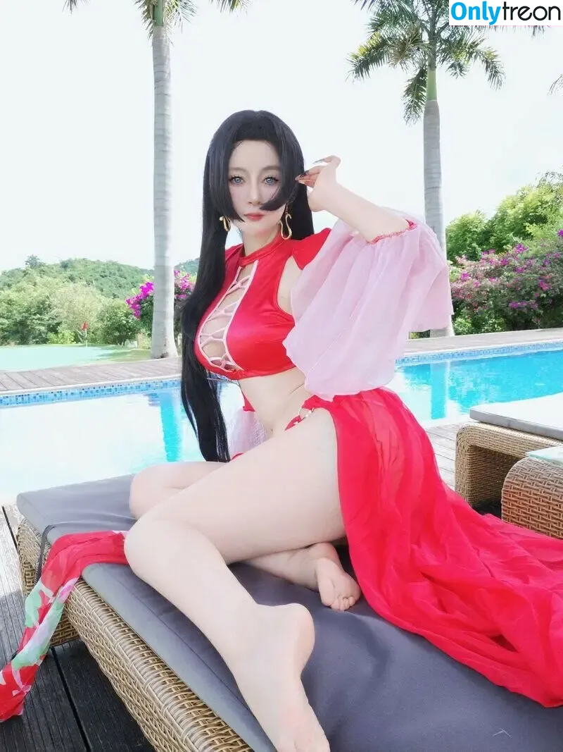 baiyin811 nude photo #0725 (81silver811 / baiyin81 / silver81_ / silver881 / 白银81)