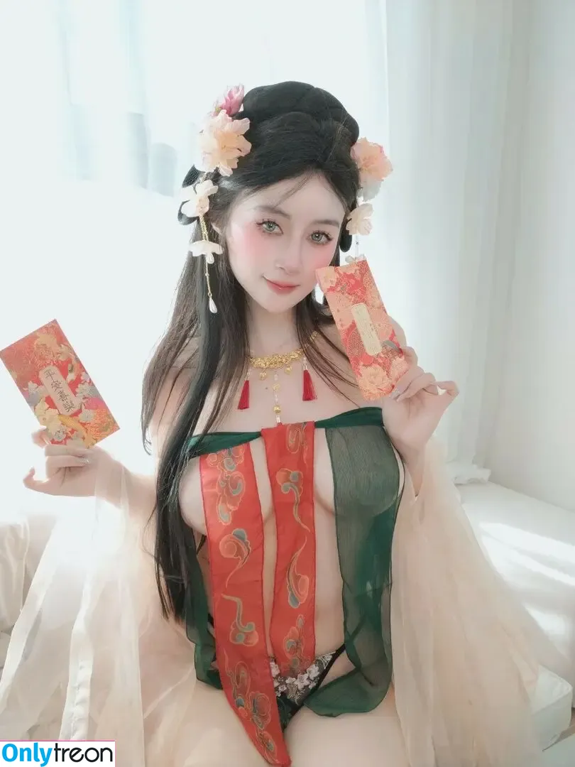 baiyin811 nude photo #0902 (81silver811 / baiyin81 / silver81_ / silver881 / 白银81)