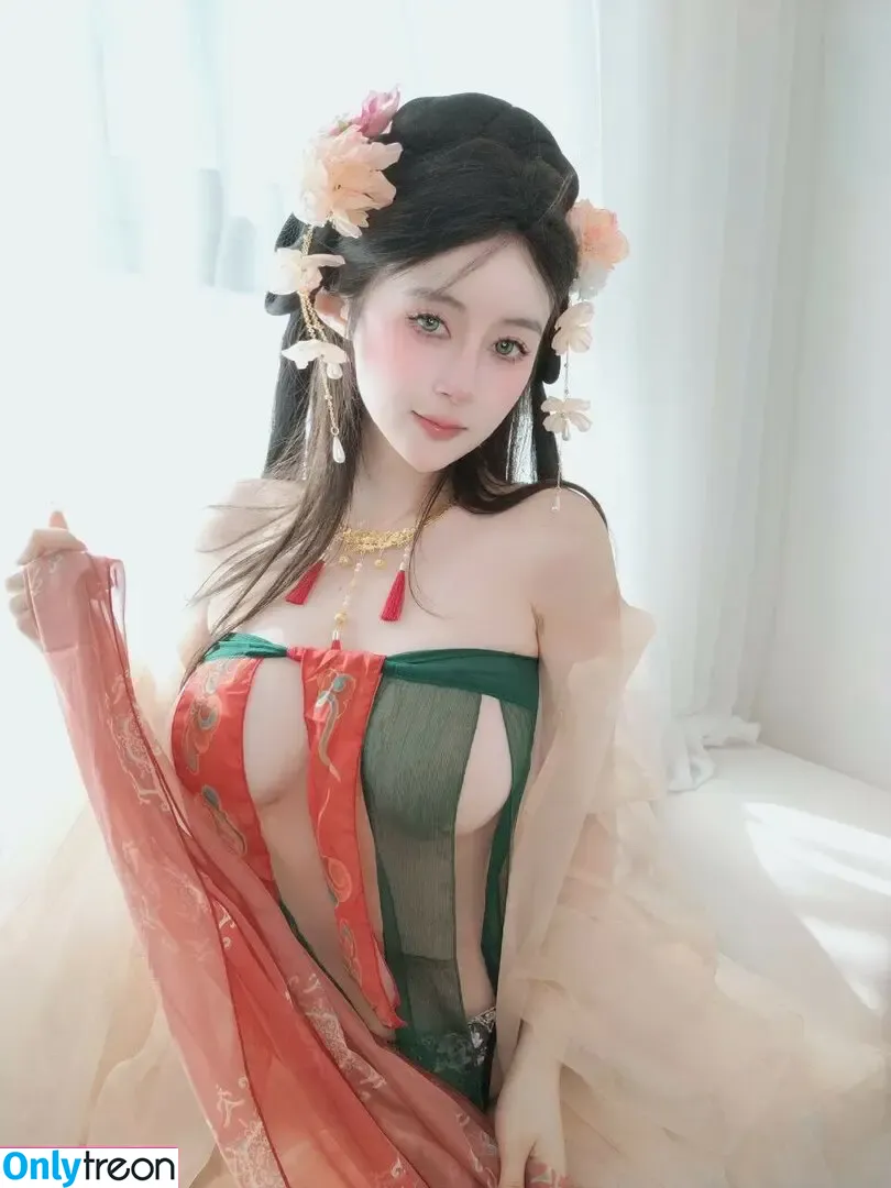 baiyin811 nude photo #0936 (81silver811 / baiyin81 / silver81_ / silver881 / 白银81)