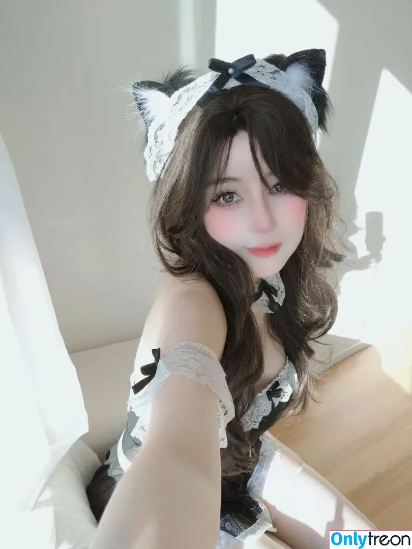 baiyin811 nude photo #1014 (81silver811 / baiyin81 / silver81_ / silver881 / 白银81)