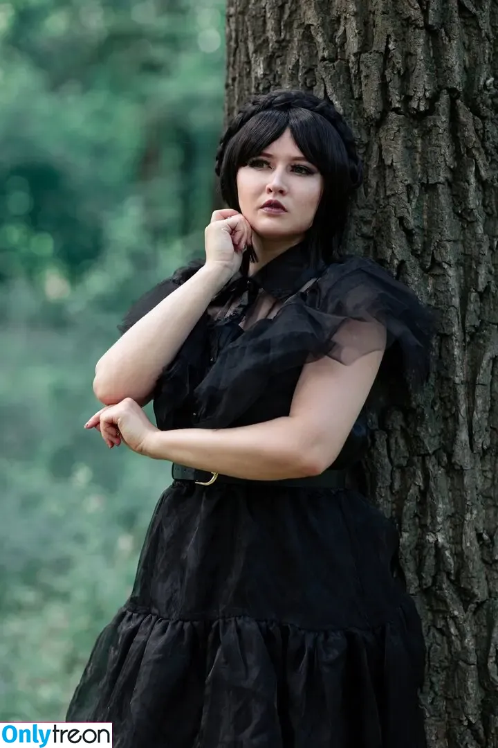 4iipainters_cosplay nude photo #0062 (4iipainters_cosplay)