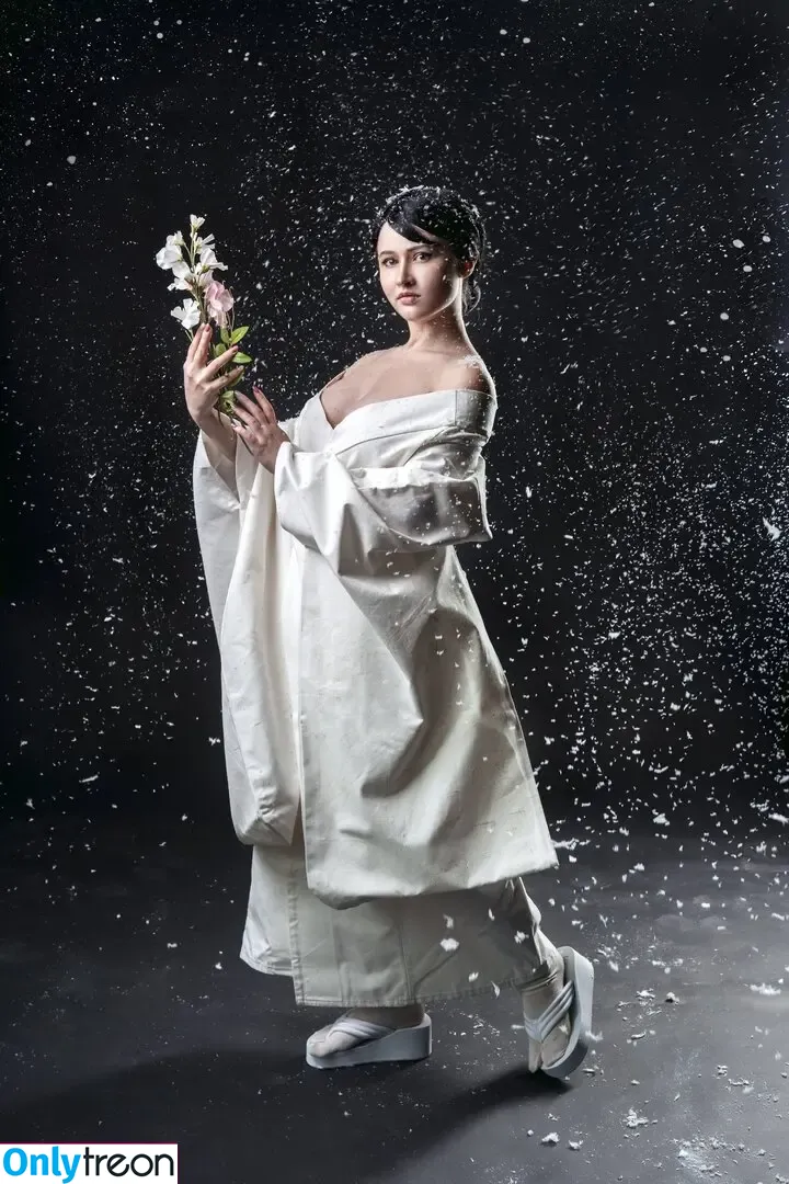 4iipainters_cosplay nude photo #0297 (4iipainters_cosplay)