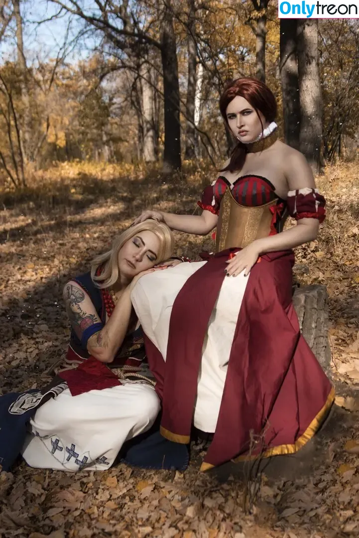 4iipainters_cosplay nude photo #0307 (4iipainters_cosplay)