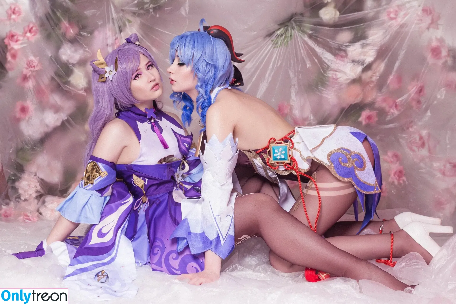 4iipainters_cosplay nude photo #0350 (4iipainters_cosplay)