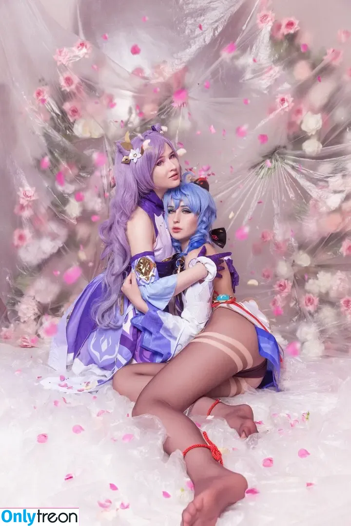 4iipainters_cosplay nude photo #0367 (4iipainters_cosplay)