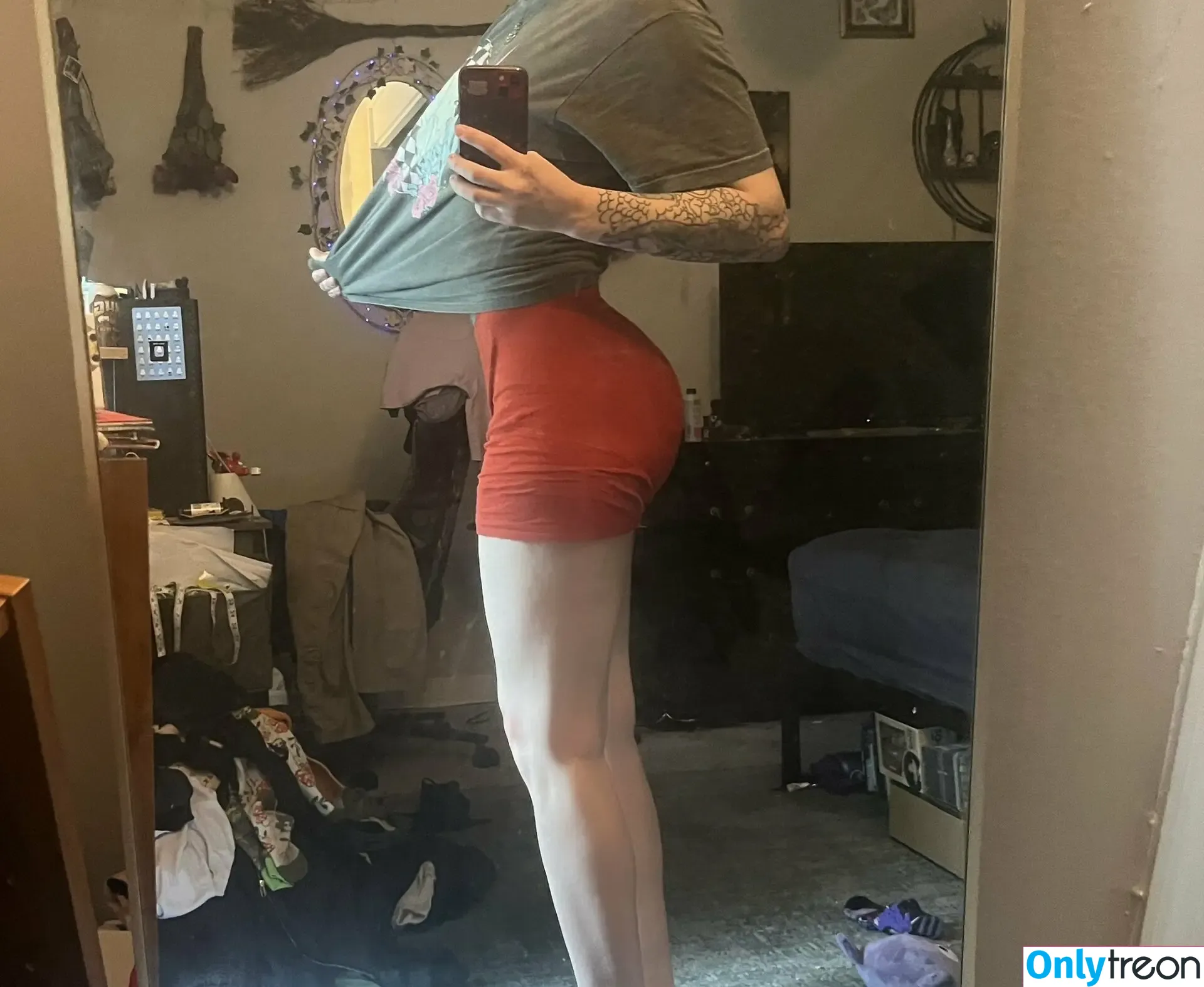 4Skin420 nude photo #0017 (Raven / SIMPLECLEAN)