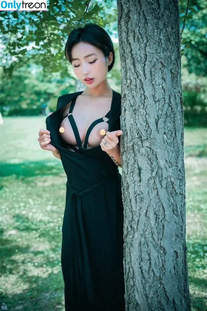 2xzxzxz2 nude photo #0318 (Soi)
