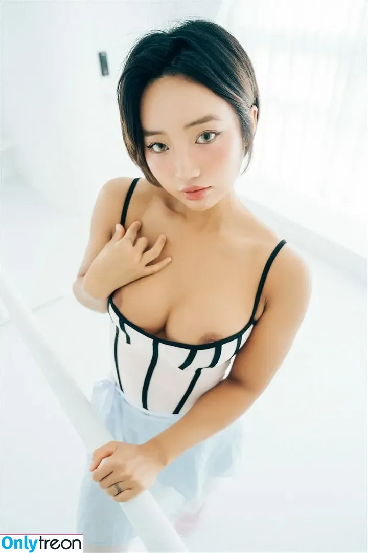 2xzxzxz2 nude photo #0355 (Soi)