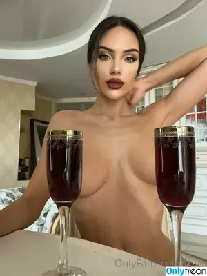 a_vii / avicii nude photo #0182