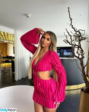 Aaliyah / aaliyahdang / aaliyahpk / aaliyahshiesty / aaliyahssofficiall nude photo #0058