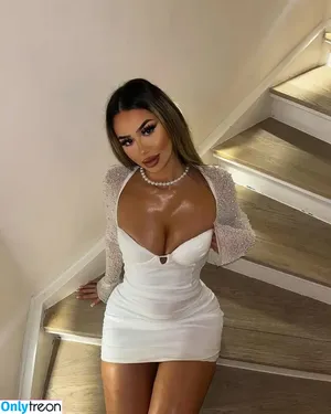 Aaliyah / aaliyahdang / aaliyahpk / aaliyahshiesty / aaliyahssofficiall nude photo #0072