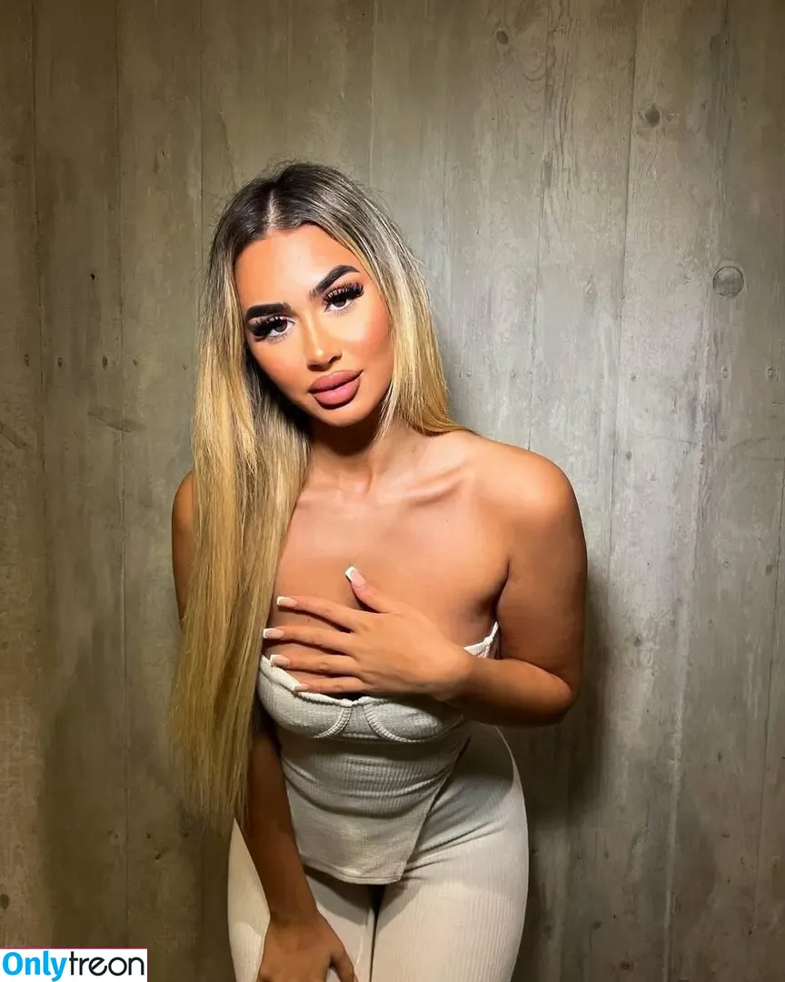 Aaliyah nude photo #0048 (aaliyahdang / aaliyahpk / aaliyahshiesty / aaliyahssofficiall)