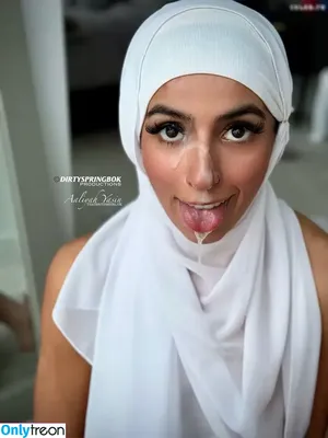 Aaliyah Yasin / _thatbritishcouple / aaliyah.yasin / thatbritishg1rl nude photo #0956