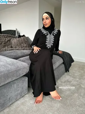 Aaliyah Yasin / _thatbritishcouple / aaliyah.yasin / thatbritishg1rl nude photo #0988