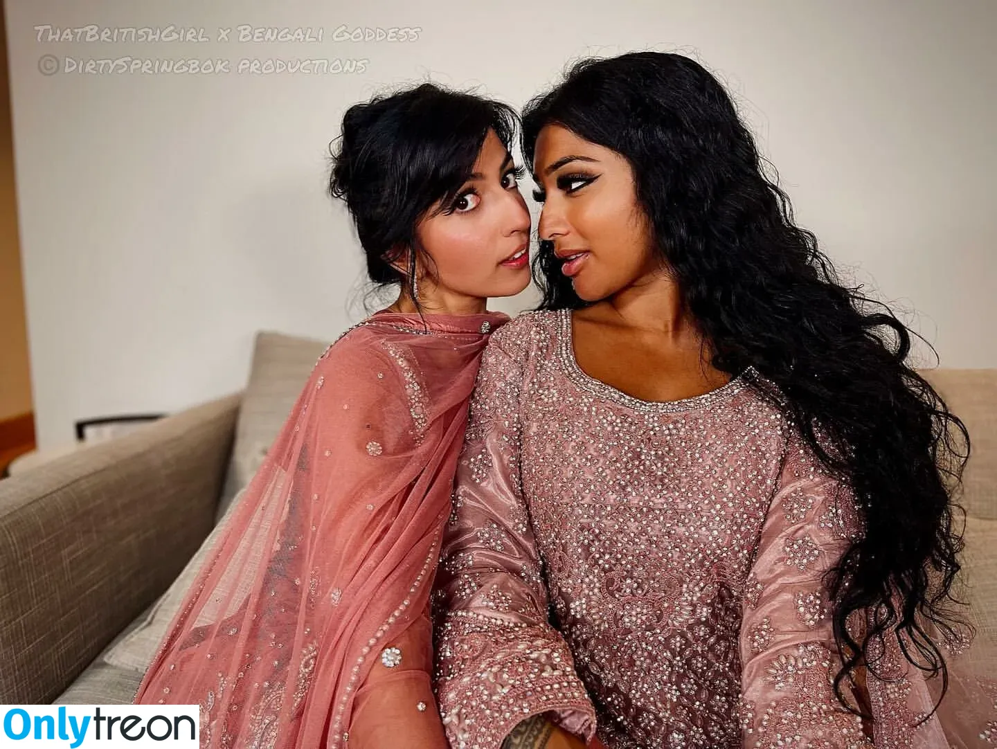Aaliyah Yasin nude photo #0040 (_thatbritishcouple / aaliyah.yasin / thatbritishg1rl)