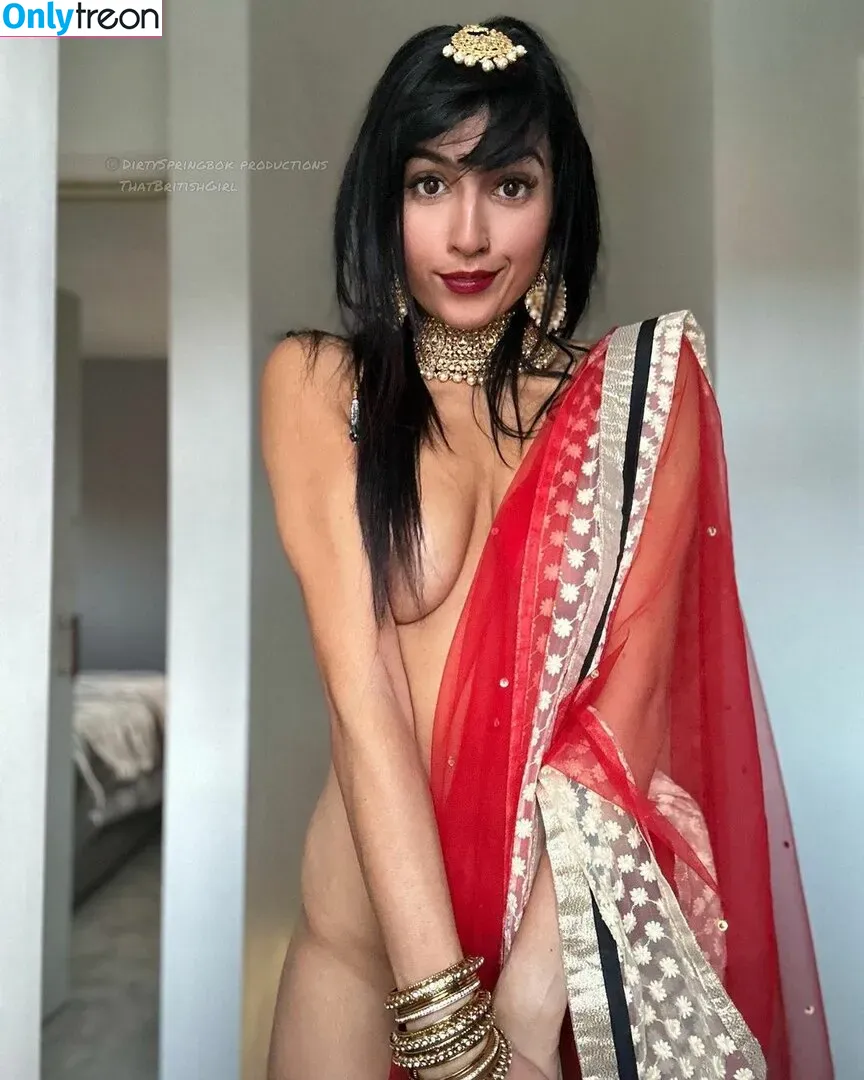 Aaliyah Yasin nude photo #0063 (_thatbritishcouple / aaliyah.yasin / thatbritishg1rl)