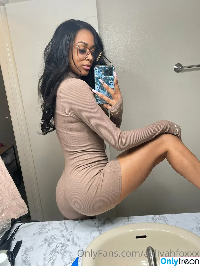 aaliyahfoxxx nude photo #0031 (aaliyah.foxx)