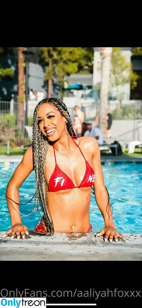 aaliyahfoxxx nude photo #0104 (aaliyah.foxx)