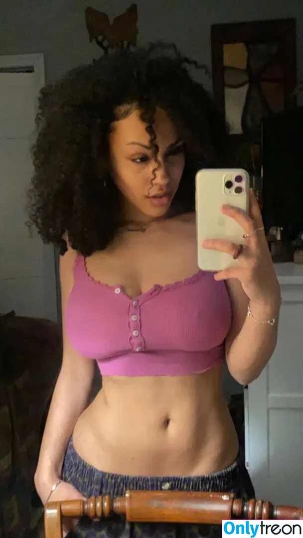 Aaliyeezy nude photo #0054 (theallierae)