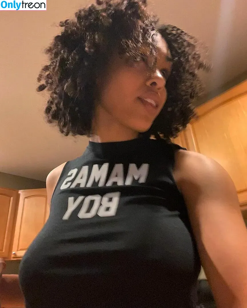 Aaliyeezy nude photo #0069 (theallierae)