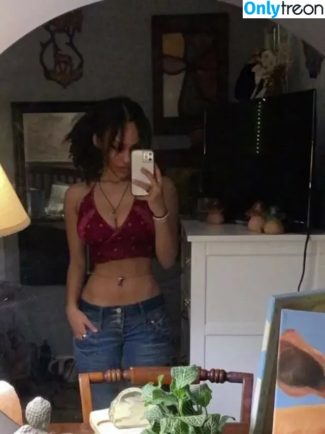 Aaliyeezy nude photo #0147 (theallierae)