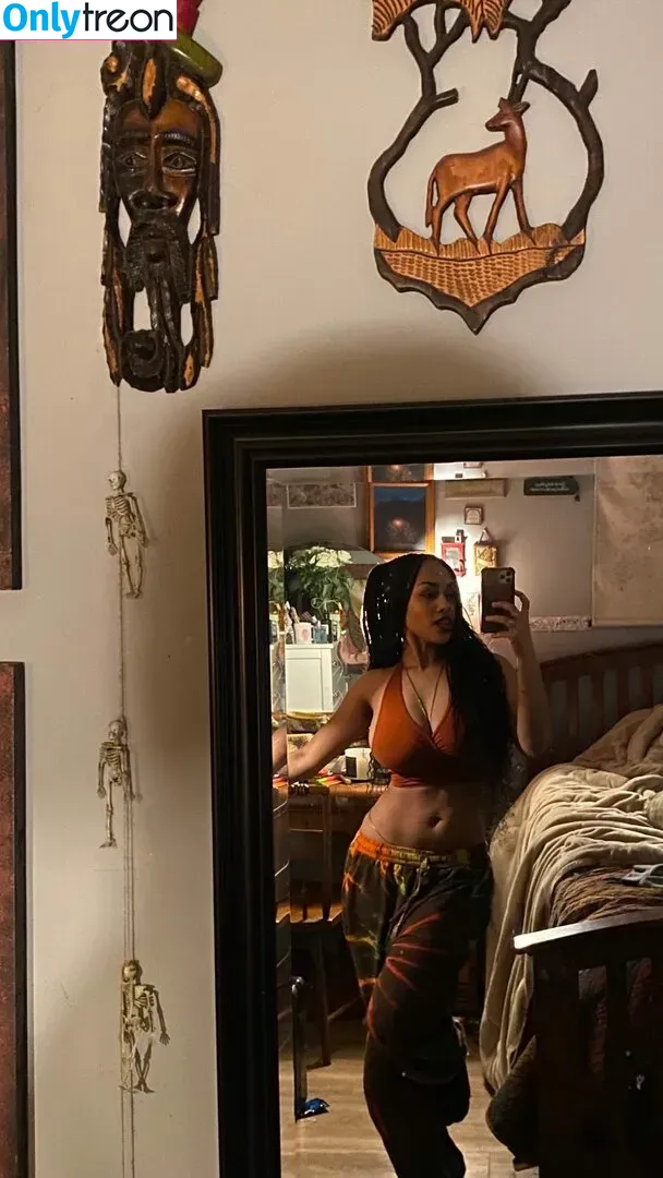 Aaliyeezy nude photo #0219 (theallierae)