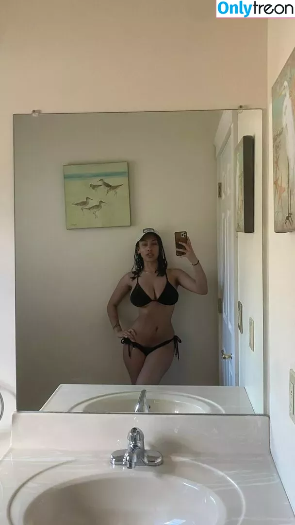 Aaliyeezy nude photo #0258 (theallierae)
