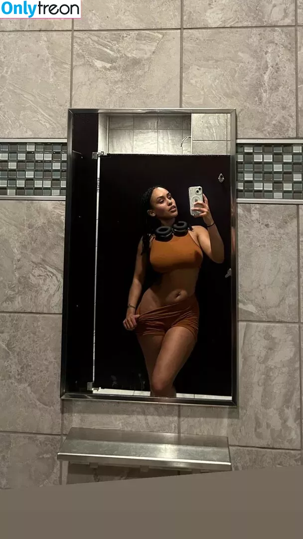 Aaliyeezy nude photo #0272 (theallierae)