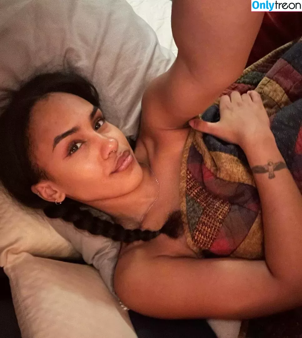 Aaliyeezy nude photo #0334 (theallierae)