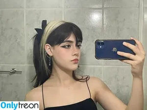 aangelarrochista / mrs_arockstar nude photo #0035
