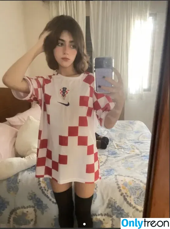 aangelarrochista nude photo #0097 (mrs_arockstar)