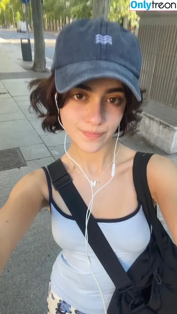 aangelarrochista nude photo #0100 (mrs_arockstar)