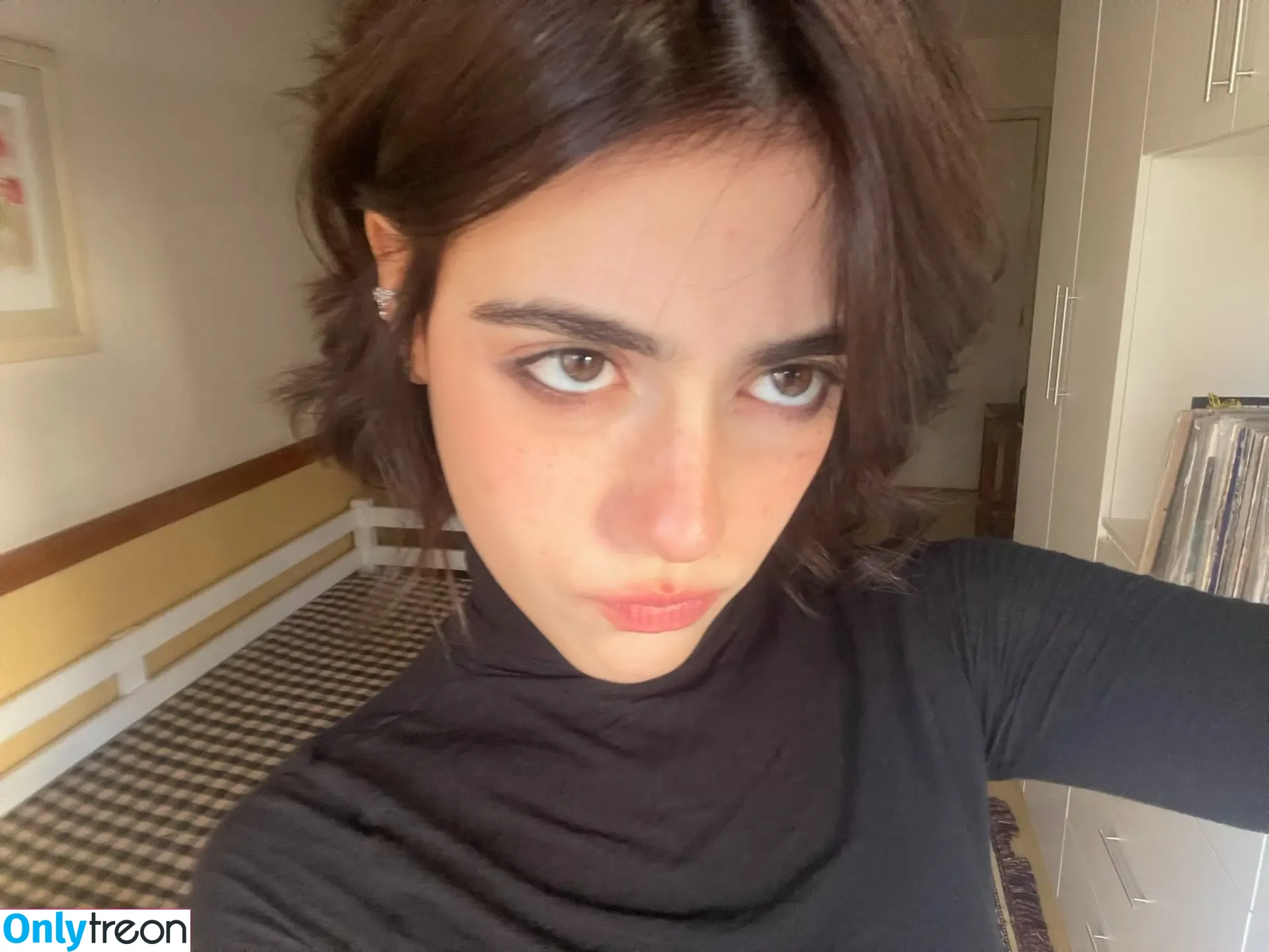 aangelarrochista nude photo #0107 (mrs_arockstar)