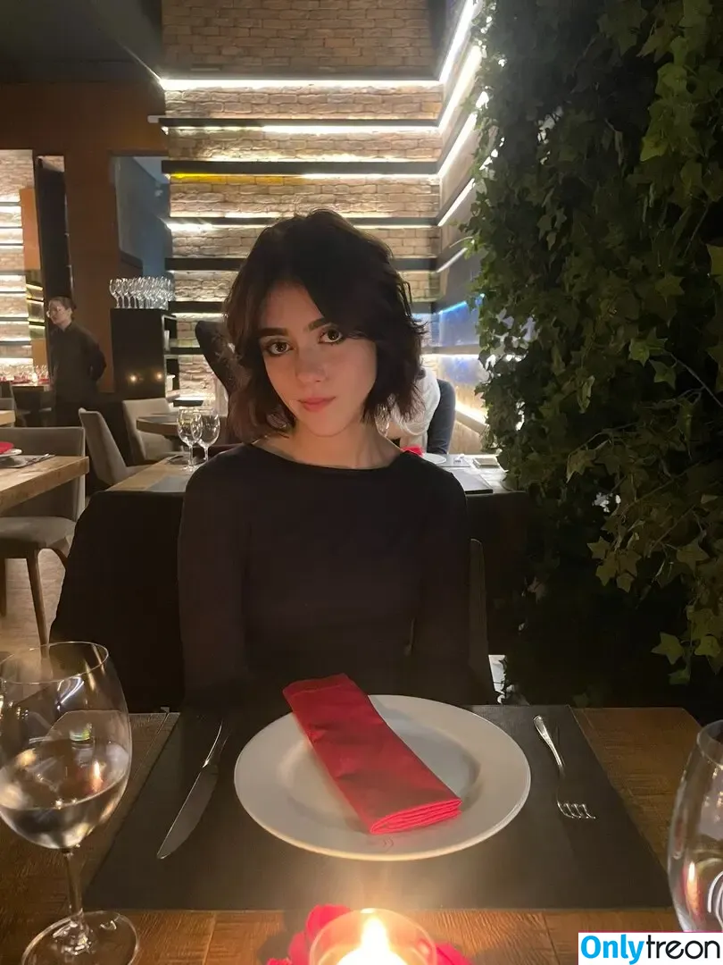 aangelarrochista nude photo #0117 (mrs_arockstar)