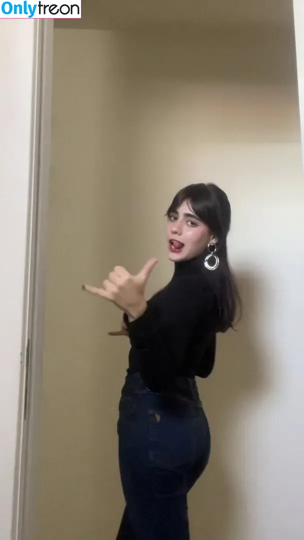 aangelarrochista nude photo #0140 (mrs_arockstar)