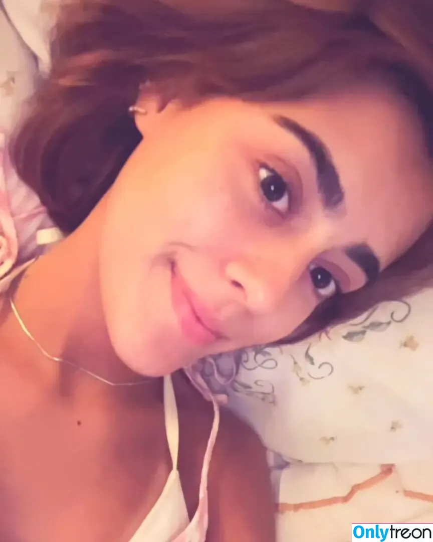aangelarrochista nude photo #0160 (mrs_arockstar)