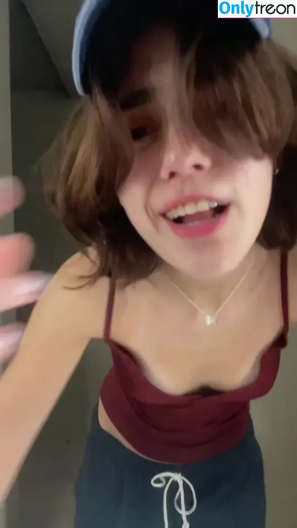 aangelarrochista nude photo #0169 (mrs_arockstar)