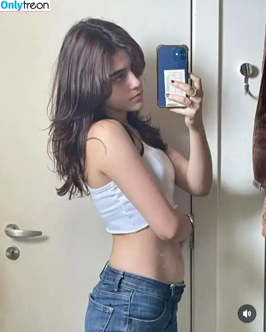 aangelarrochista nude photo #0178 (mrs_arockstar)