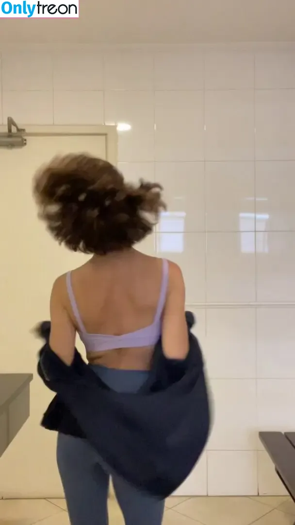 aangelarrochista nude photo #0247 (mrs_arockstar)