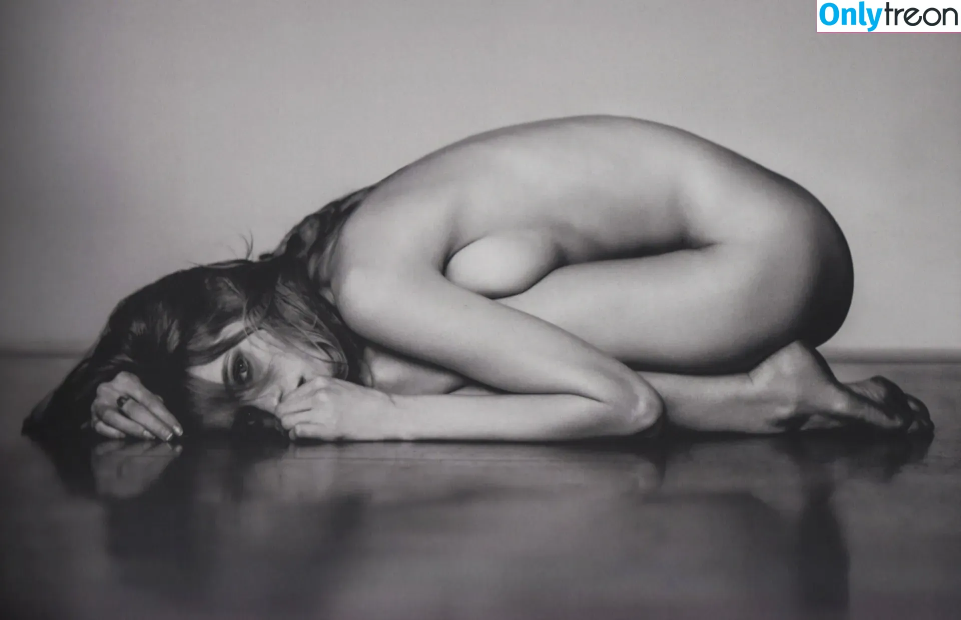 Abbey Lee Kershaw nude photo #0011 (abbeylee)