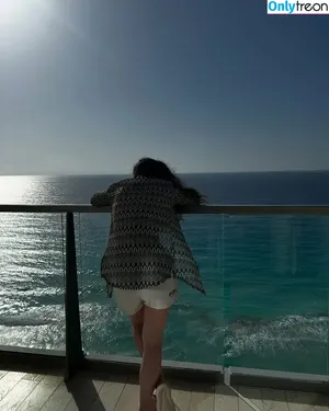 Abbi Pulling / AbbiPulling nude photo #0020
