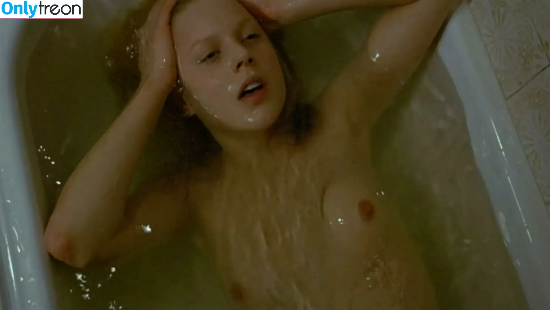 Abbie Cornish nude photo #0061 (abbiecornish)