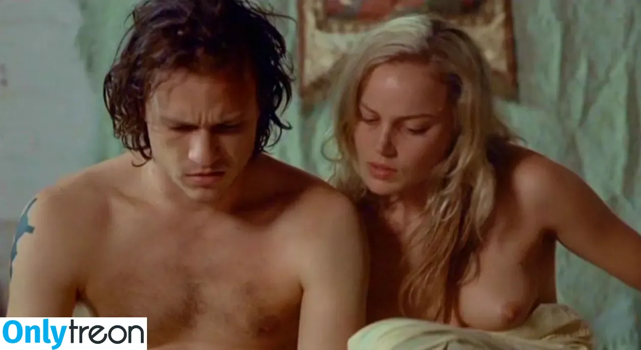 Abbie Cornish nude photo #0064 (abbiecornish)