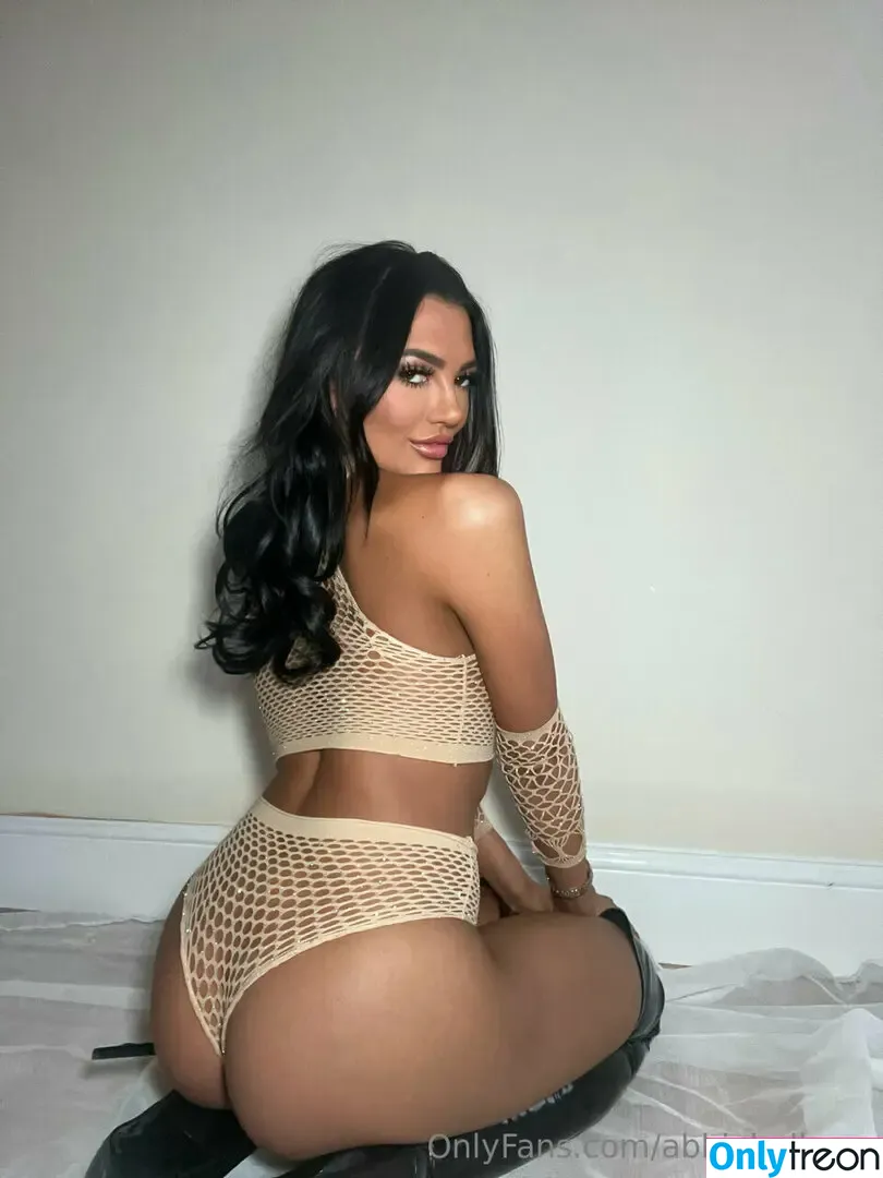 Abbie Holborn nude photo #0039 (abbieholborn)